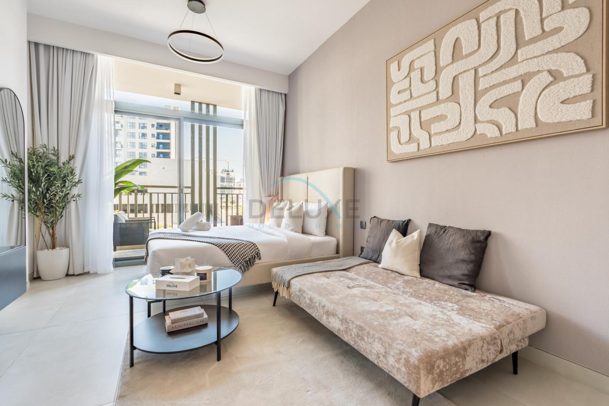 Apartment Near Miracle Garden With Community Views Balcony, Legacy By Sunrise, Arjan *